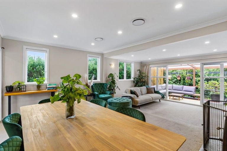 Photo of property in 4b Lancaster Road, Beach Haven, Auckland, 0626