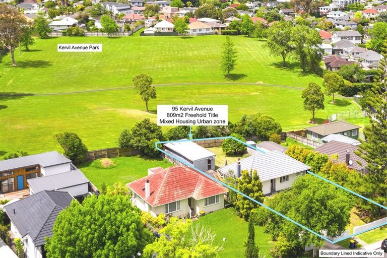 Photo of property in 95 Kervil Avenue, Te Atatu Peninsula, Auckland, 0610