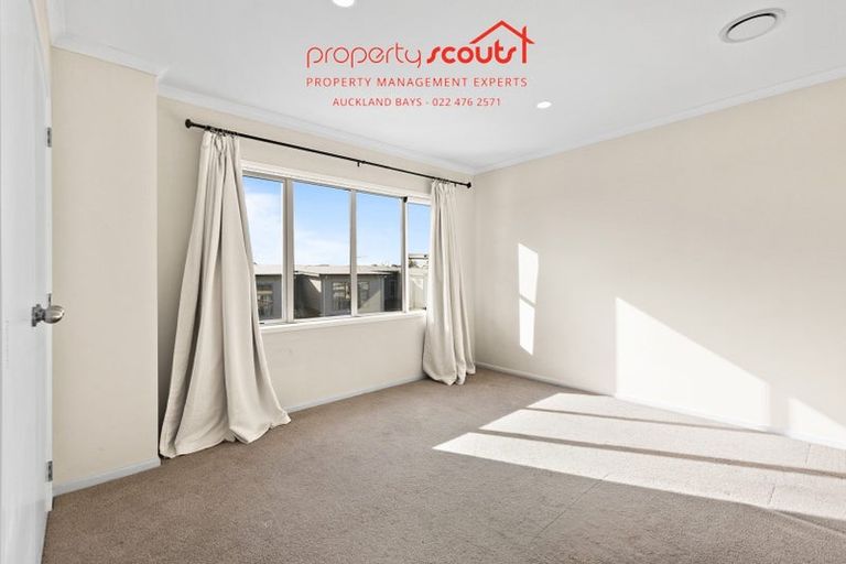 Photo of property in 20 Station Street, Hobsonville, Auckland, 0616