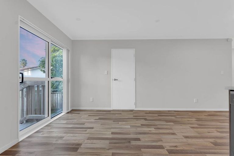 Photo of property in 17f Prictor Street, Papakura, 2110