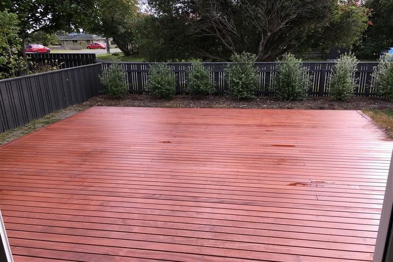 Photo of property in 8 Hollis Road, Paraparaumu Beach, Paraparaumu, 5032