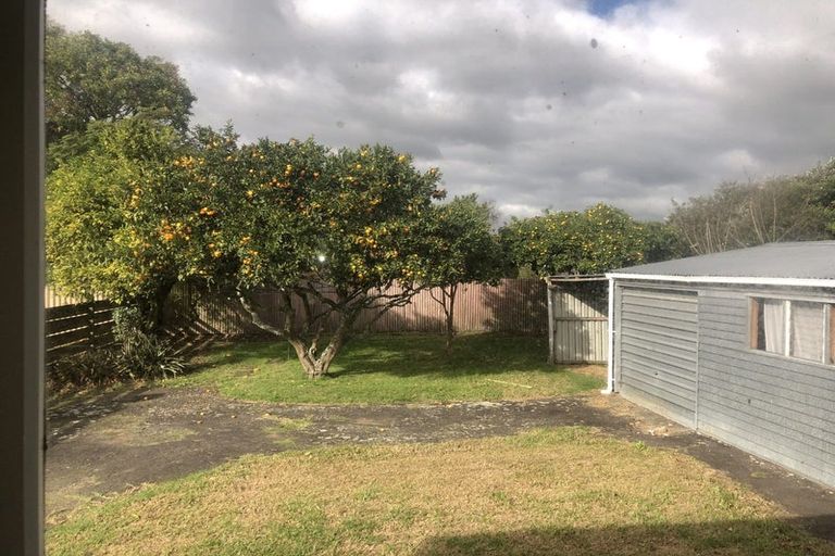 Photo of property in 14 Tatariki Street, Rosehill, Papakura, 2113