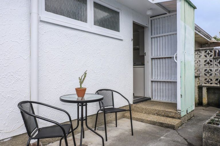 Photo of property in 2/14 Armour Place, Onekawa, Napier, 4110