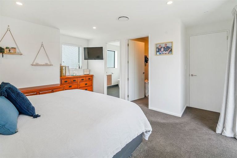 Photo of property in 24 Longcot Drive, Rolleston, 7615