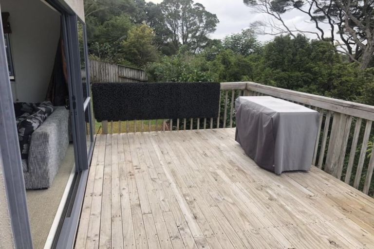 Photo of property in 125c Colwill Road, Massey, Auckland, 0614