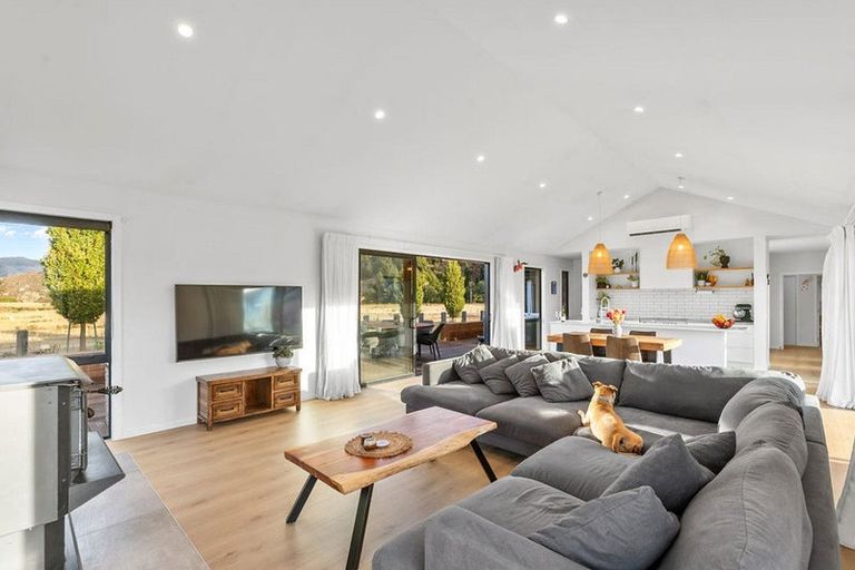 Photo of property in Luggate Park, 36 Cooper Crescent, Luggate, Cromwell, 9383