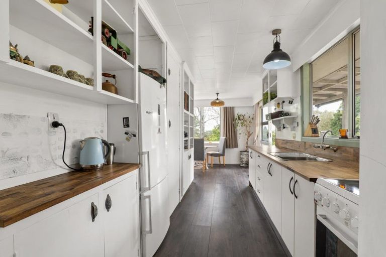 Photo of property in 805 Croydon Road, Te Popo, Stratford, 4394