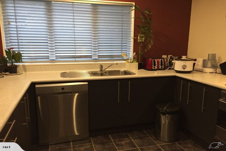 Photo of property in 37c Waverton Terrace, Churton Park, Wellington, 6037