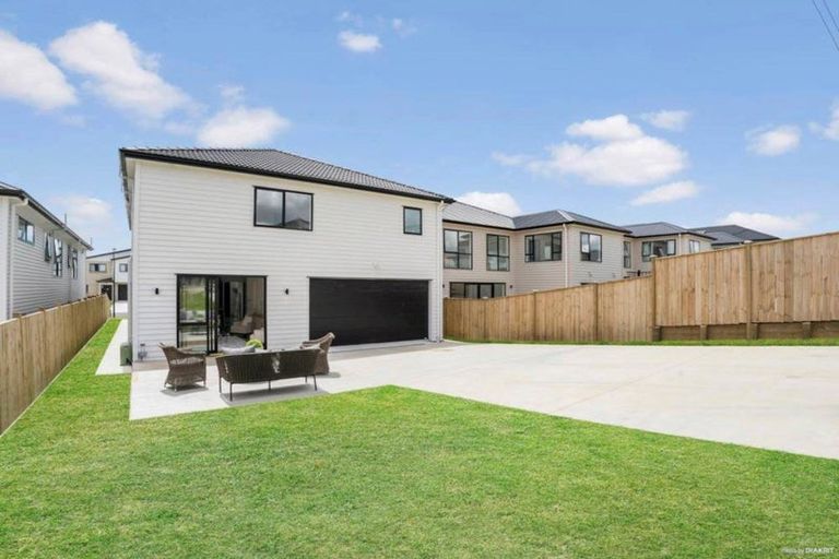Photo of property in 44 Dungloe Avenue, Flat Bush, Auckland, 2019