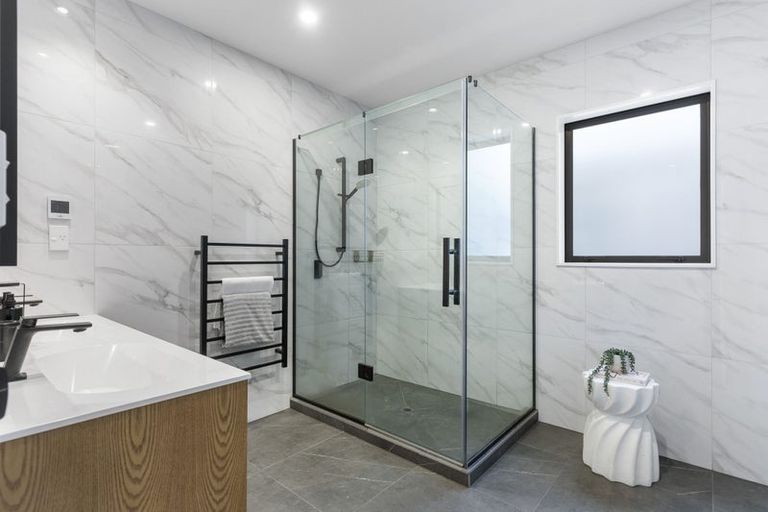 Photo of property in 30c Francis Street, Hauraki, Auckland, 0622