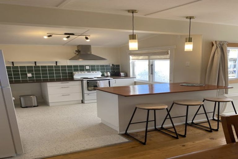 Photo of property in 30 Waimea Road, Nelson South, Nelson, 7010