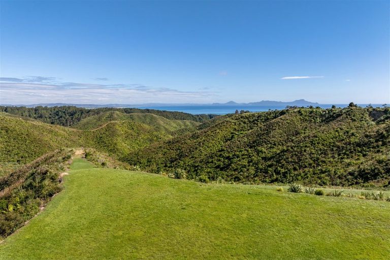 Photo of property in 543 Cullen Road, Waipu, 0582