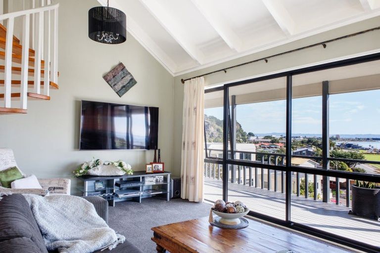 Photo of property in 2 Muriwai Terrace, Whakatane, 3120