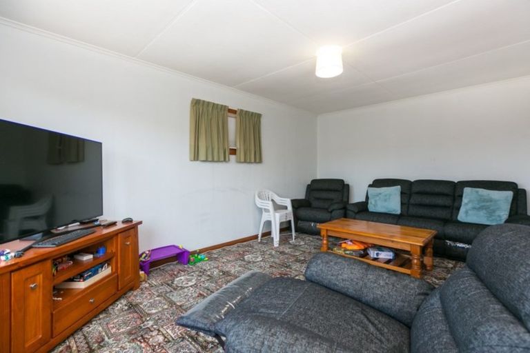 Photo of property in 160 Tukapa Street, Westown, New Plymouth, 4310
