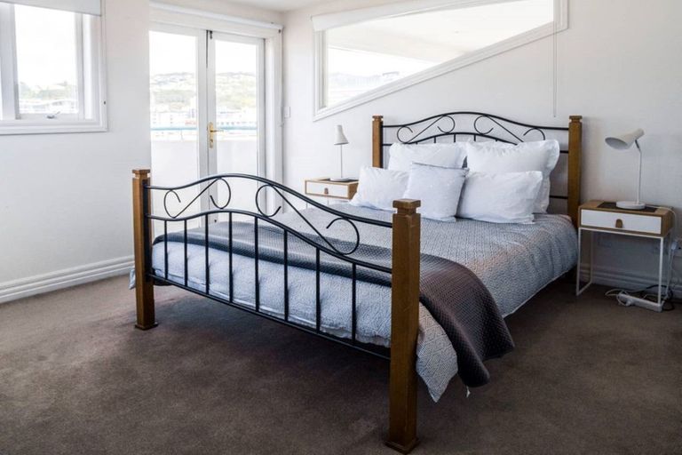 Photo of property in Maison Cabriole Building, 60u3 Courtenay Place, Te Aro, Wellington, 6011