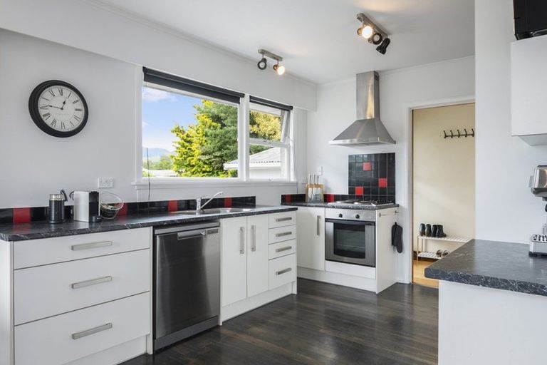 Photo of property in 22 Marlowe Street, Stoke, Nelson, 7011