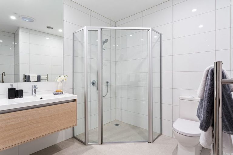 Photo of property in 21 Periko Way, Takanini, 2112