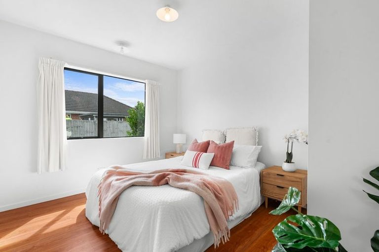 Photo of property in 18 Owens Terrace, Upper Riccarton, Christchurch, 8041