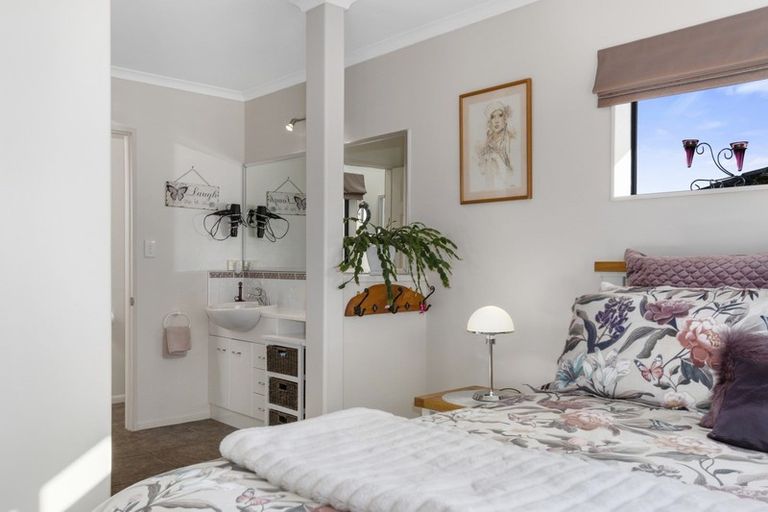 Photo of property in 10 Gordet Drive, Katikati, 3129
