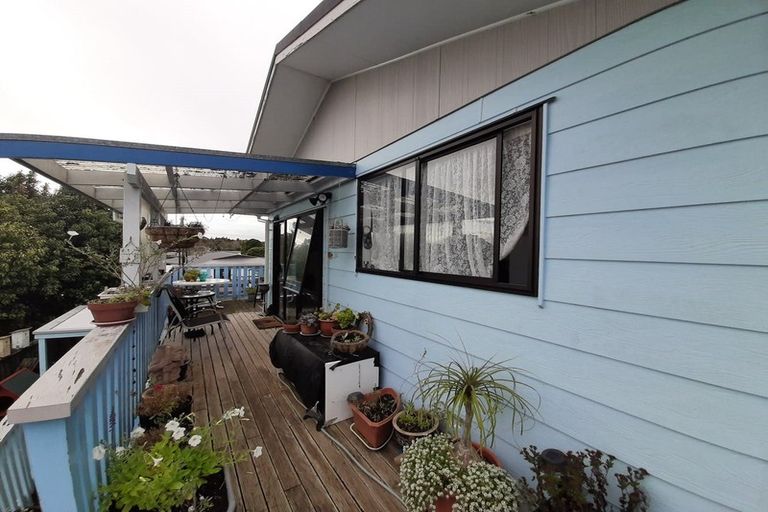 Photo of property in 6 Percy Graham Drive, Tuakau, 2121