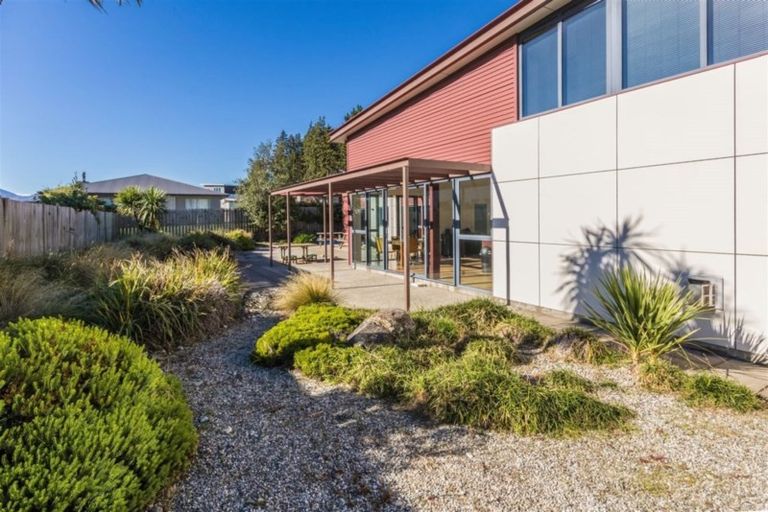 Photo of property in 45 Kings Drive, Wanaka, 9305