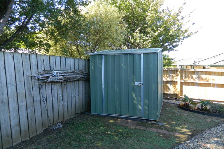 Photo of property in 11 Oakridge Drive, Kerikeri, 0230
