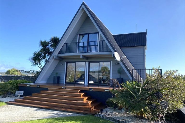 Photo of property in 15 Gilbert Road, Paroa, Greymouth, 7805
