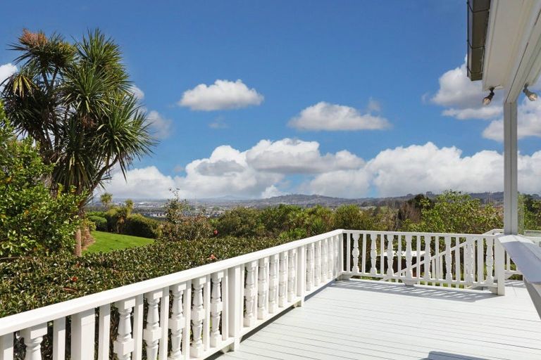 Photo of property in 396 Redoubt Road, Totara Park, Auckland, 2019