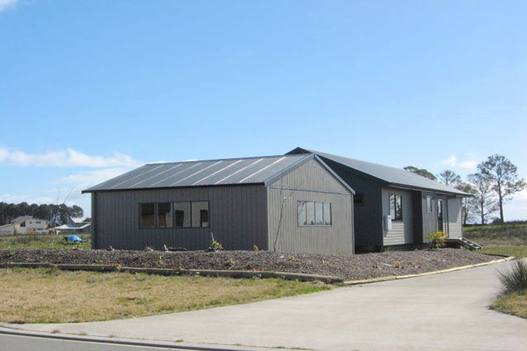 Photo of property in 180 Parekaawa Drive, Motuoapa, 3382