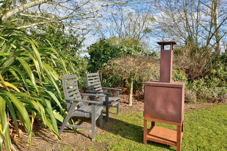 Photo of property in 42 Newburn Street, Waikaia, 9778