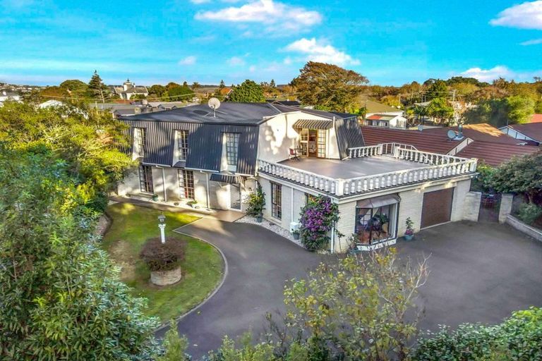 Photo of property in 27 Great North Road, Saint Johns Hill, Whanganui, 4501