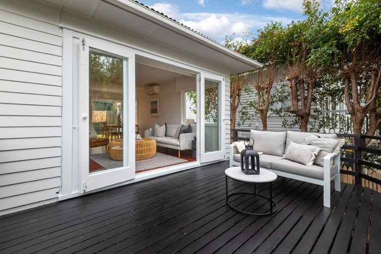 Photo of property in 45a Watea Road, Torbay, Auckland, 0630