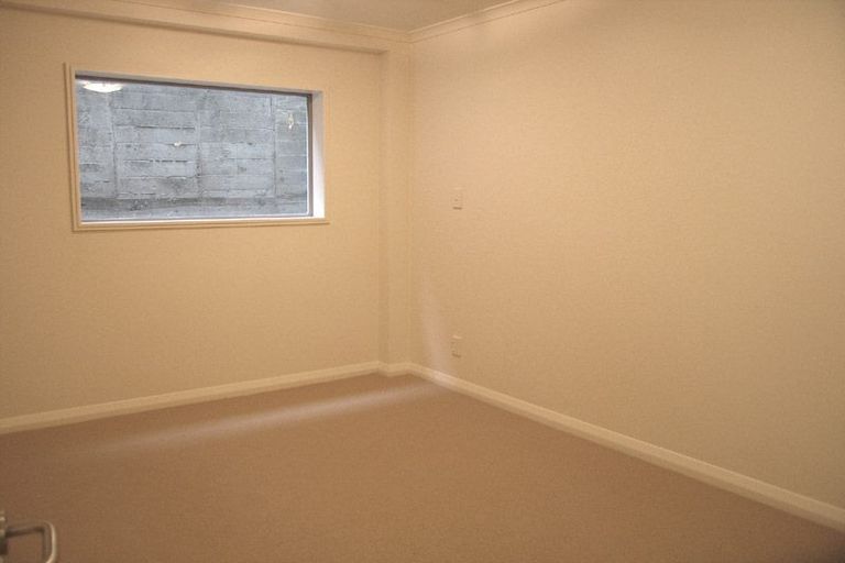 Photo of property in Monvie Apartments, 209/15 Holland Street, Te Aro, Wellington, 6011