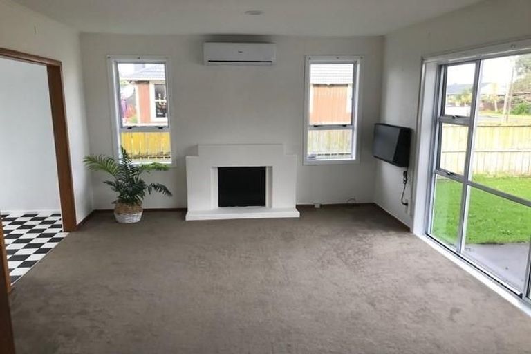 Photo of property in 2 Hinau Road, Mangere Bridge, Auckland, 2022