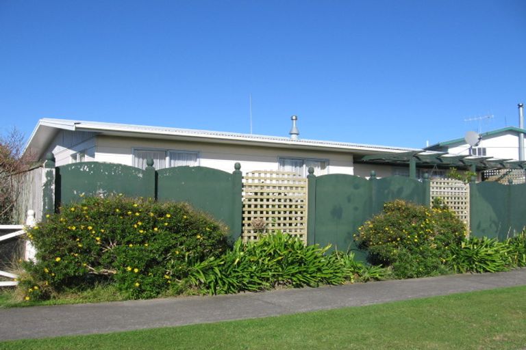 Photo of property in 5 Flygers Line, Milson, Palmerston North, 4414