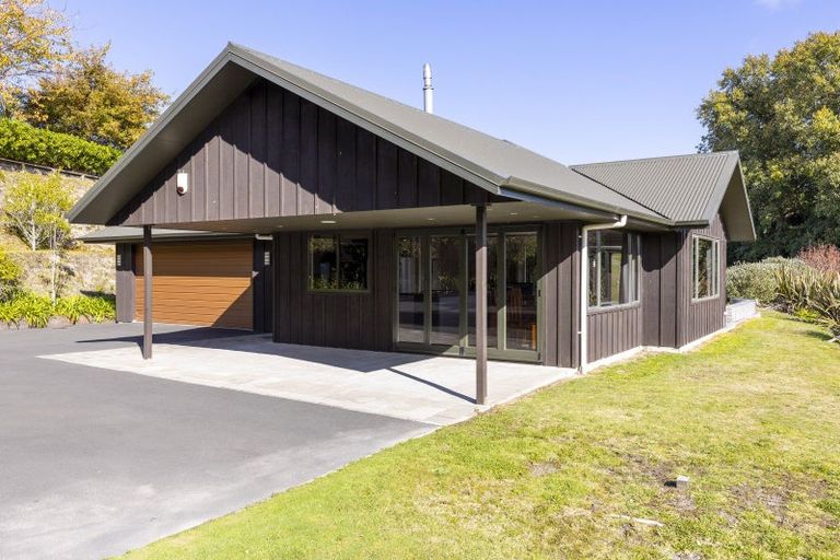 Photo of property in 11 Dalmore Way, Acacia Bay, Taupo, 3385
