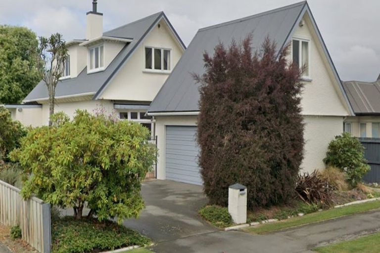 Photo of property in 8 Kauri Street, Riccarton, Christchurch, 8041