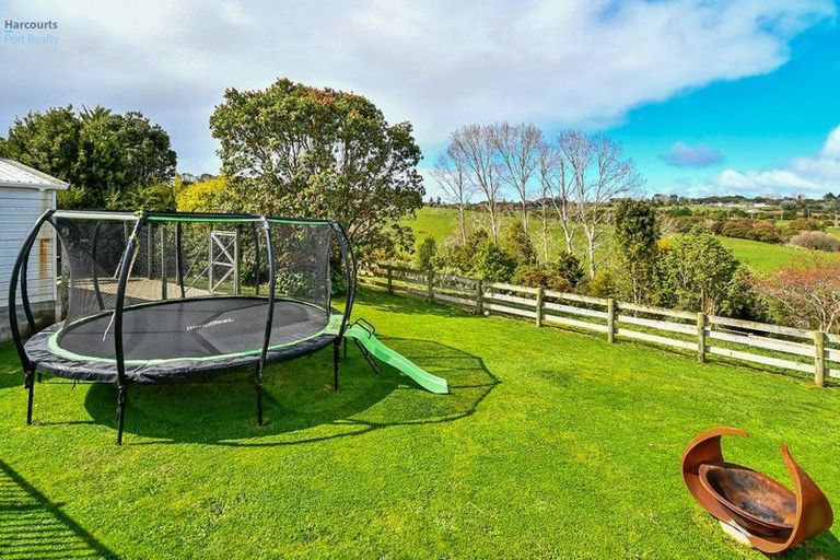 Photo of property in 26 Whangarata Road, Tuakau, 2121