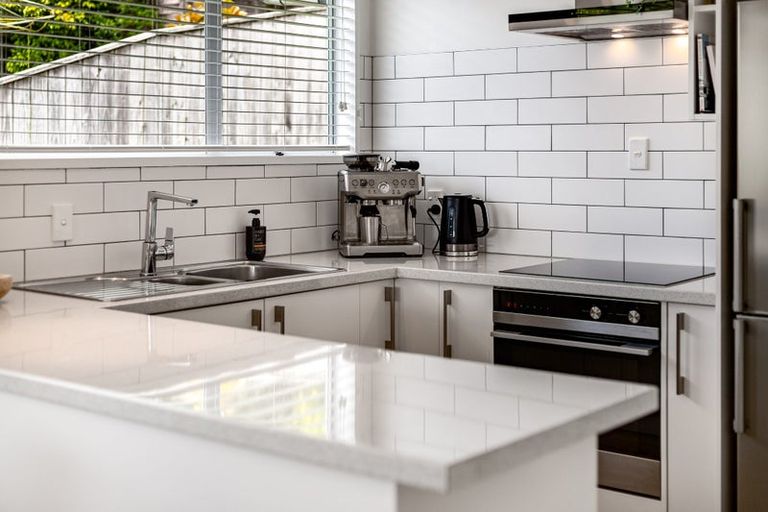 Photo of property in 137 Spinnaker Drive, Whitby, Porirua, 5024