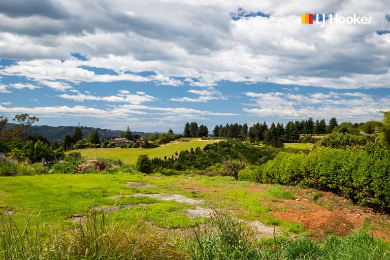 Photo of property in 6 Joshua Place, Helensburgh, Dunedin, 9010