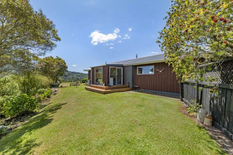 Photo of property in 415 Kirihau Road, Koru, New Plymouth, 4374