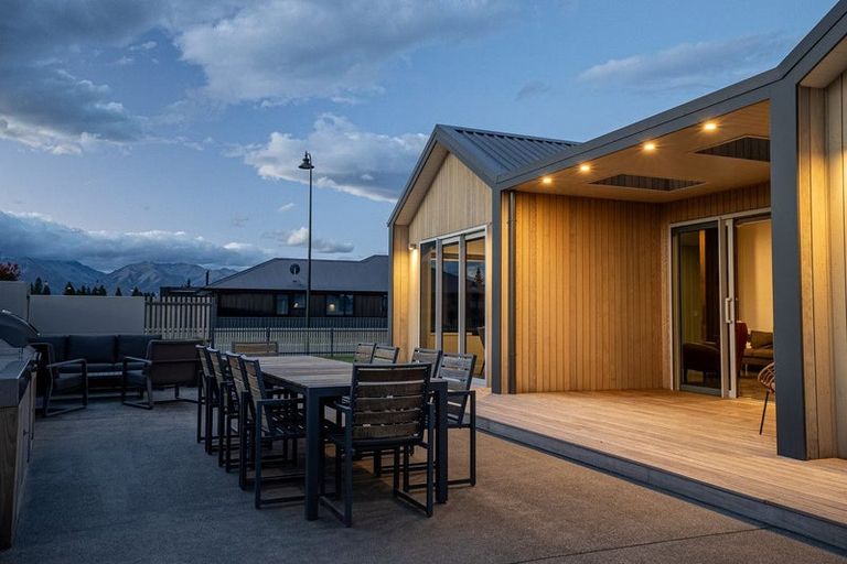 Photo of property in 21 Grandvue Drive, Twizel, 7901