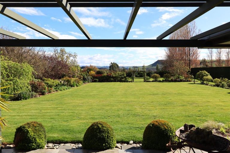 Photo of property in 15 Springhill Road, Cormacks, Oamaru, 9495