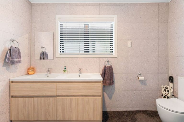 Photo of property in 9 Taniwha Street, Mangakino, 3421