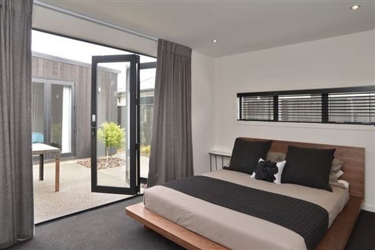 Photo of property in 33 Peak Crescent, Kaiapoi, 7630