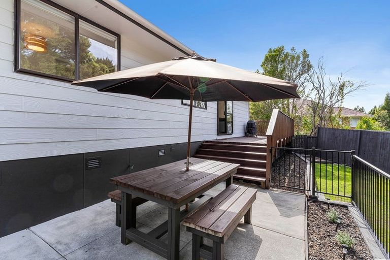 Photo of property in 2/63a Colwill Road, Massey, Auckland, 0614