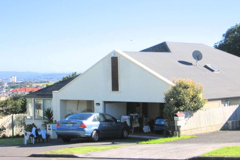 Photo of property in 1/11 Silkwood Grove, Totara Heights, Auckland, 2105