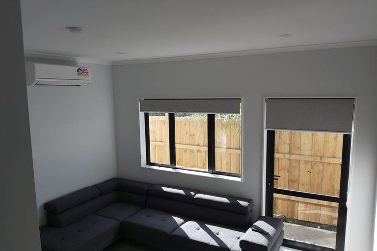 Photo of property in 10 Softwood Avenue, Takanini, 2110