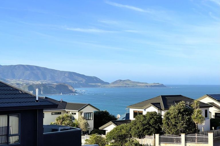 Photo of property in 18a Birkhall Grove, Strathmore Park, Wellington, 6022