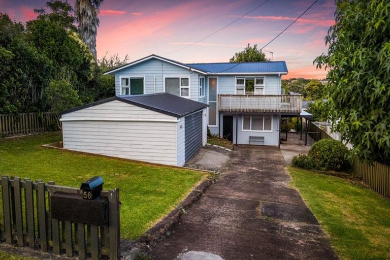 Photo of property in 56 Colwill Road, Massey, Auckland, 0614